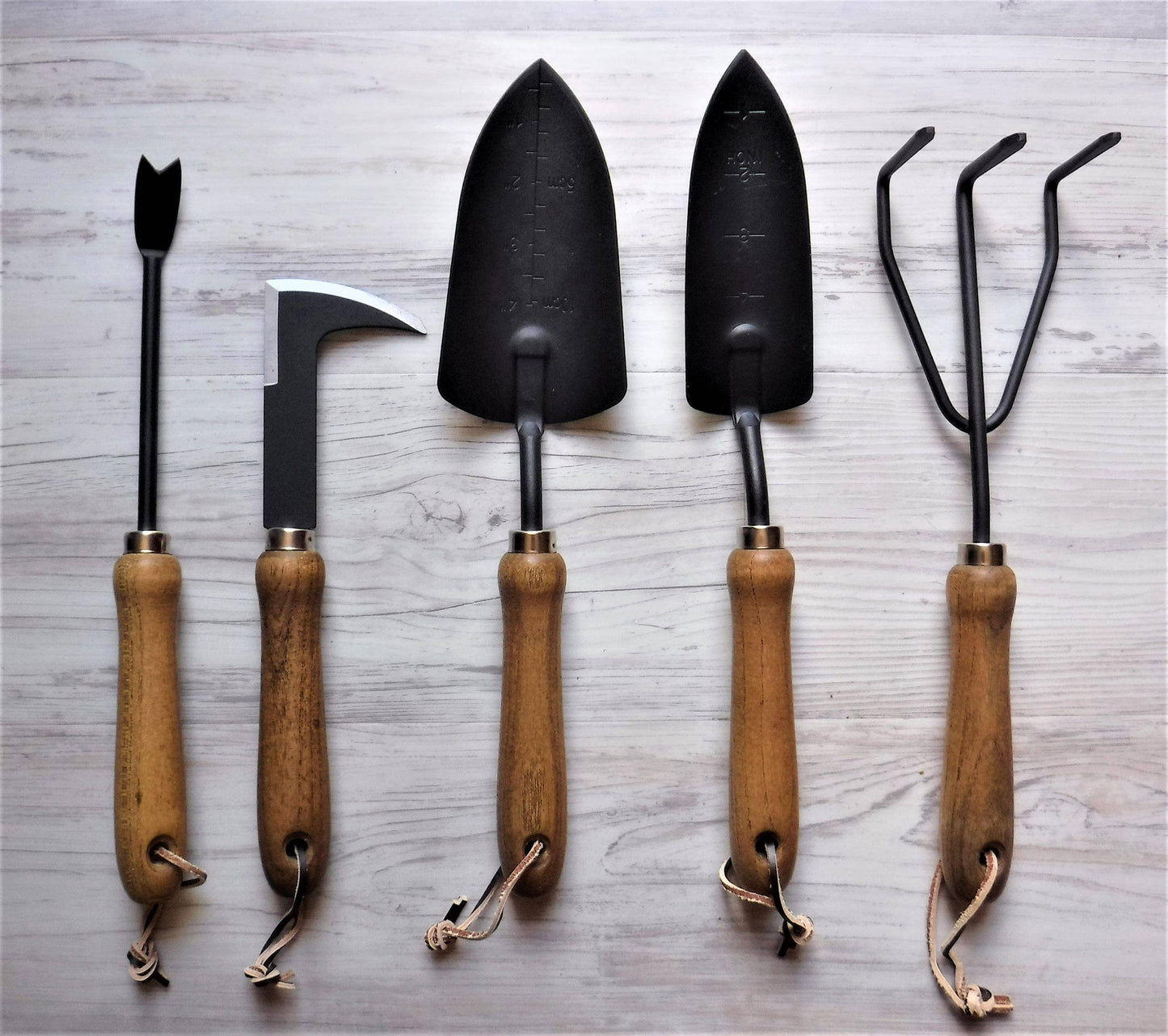 Garden Tools Set with Wooden Handles and Leather Hangs