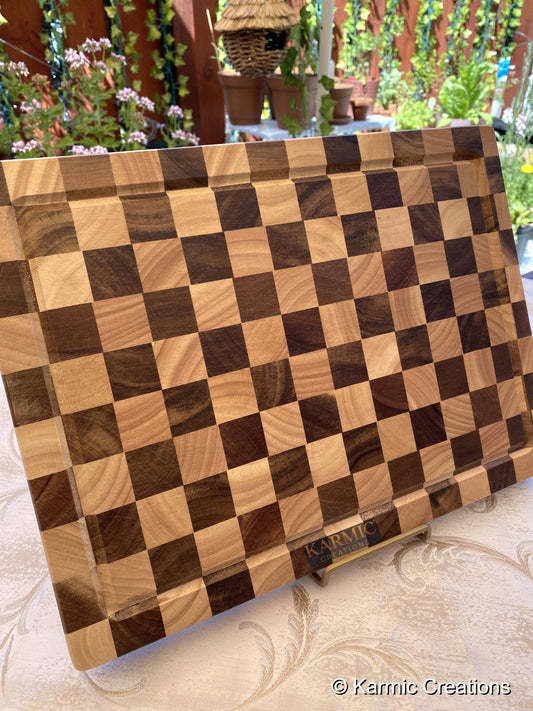 End Grain Checkered Cutting Board (Kitchen Size & BBQ Size)