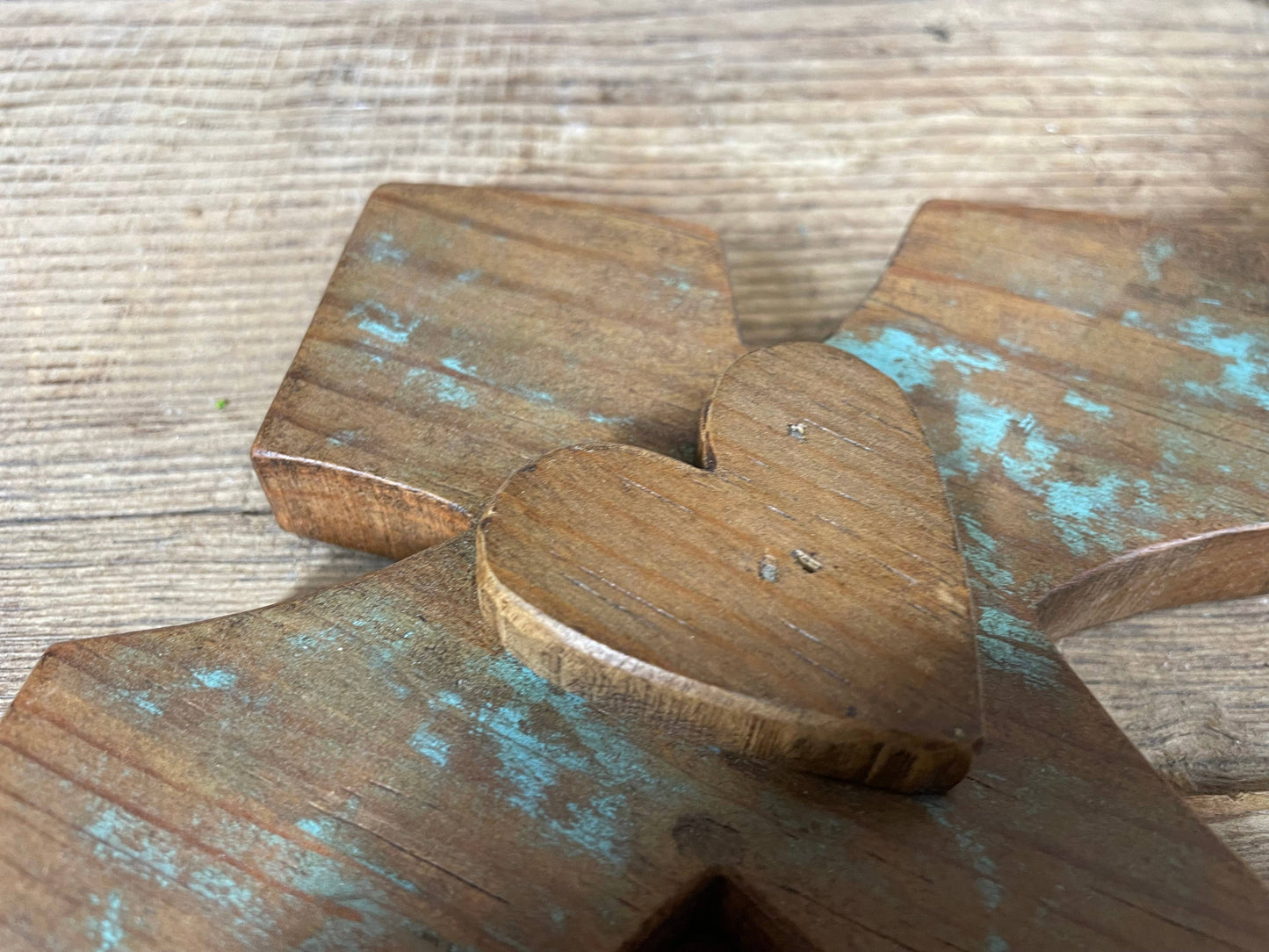 Reclaimed Wood Gothic Cross-Wall Decor